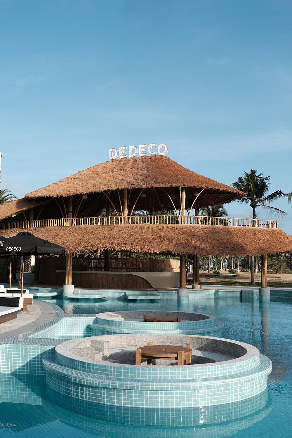 酒吧設計方案,酒吧設計,酒吧設計案例,酒吧裝修,海邊酒吧設計,現代風格酒吧設計,海南萬寧神州半島DEDECO Beach Club酒吧,海南萬寧,Basistudio本所設計