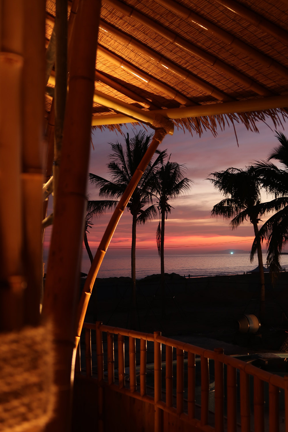 酒吧設計方案,酒吧設計,酒吧設計案例,酒吧裝修,海邊酒吧設計,現代風格酒吧設計,海南萬寧神州半島DEDECO Beach Club酒吧,海南萬寧,Basistudio本所設計