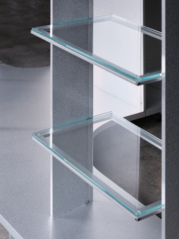 精品店設計,服裝店設計,design by 83,服裝店設計方案,服裝店設計案例,Insilence Seongsu Store,韓國,123㎡,服裝旗艦店,韓國,首爾