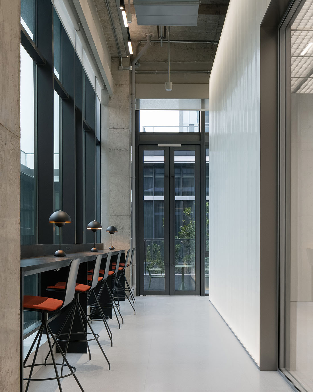 辦公室設計,辦公室設計案例,服裝公司辦公室設計,辦公室設計方案,開放式辦公室設計,直播間設計,服裝公司直播間設計,辦公室裝修,綾致時裝杭州直播空間,杭州,艾舍爾設計