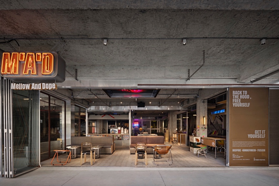 咖啡廳設計,街邊酒吧設計,酒吧設計方案,酒吧設計,日咖夜酒,日咖夜酒空間設計,酒吧設計案例,深圳MAD咖酒食,深圳,,SORA索拉設計