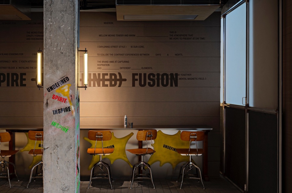 咖啡廳設計,街邊酒吧設計,酒吧設計方案,酒吧設計,日咖夜酒,日咖夜酒空間設計,酒吧設計案例,深圳MAD咖酒食,深圳,,SORA索拉設計