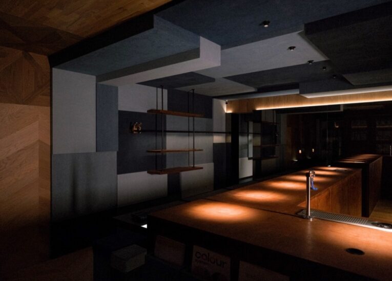 開尺設計事務所 | 青島People咖啡酒吧