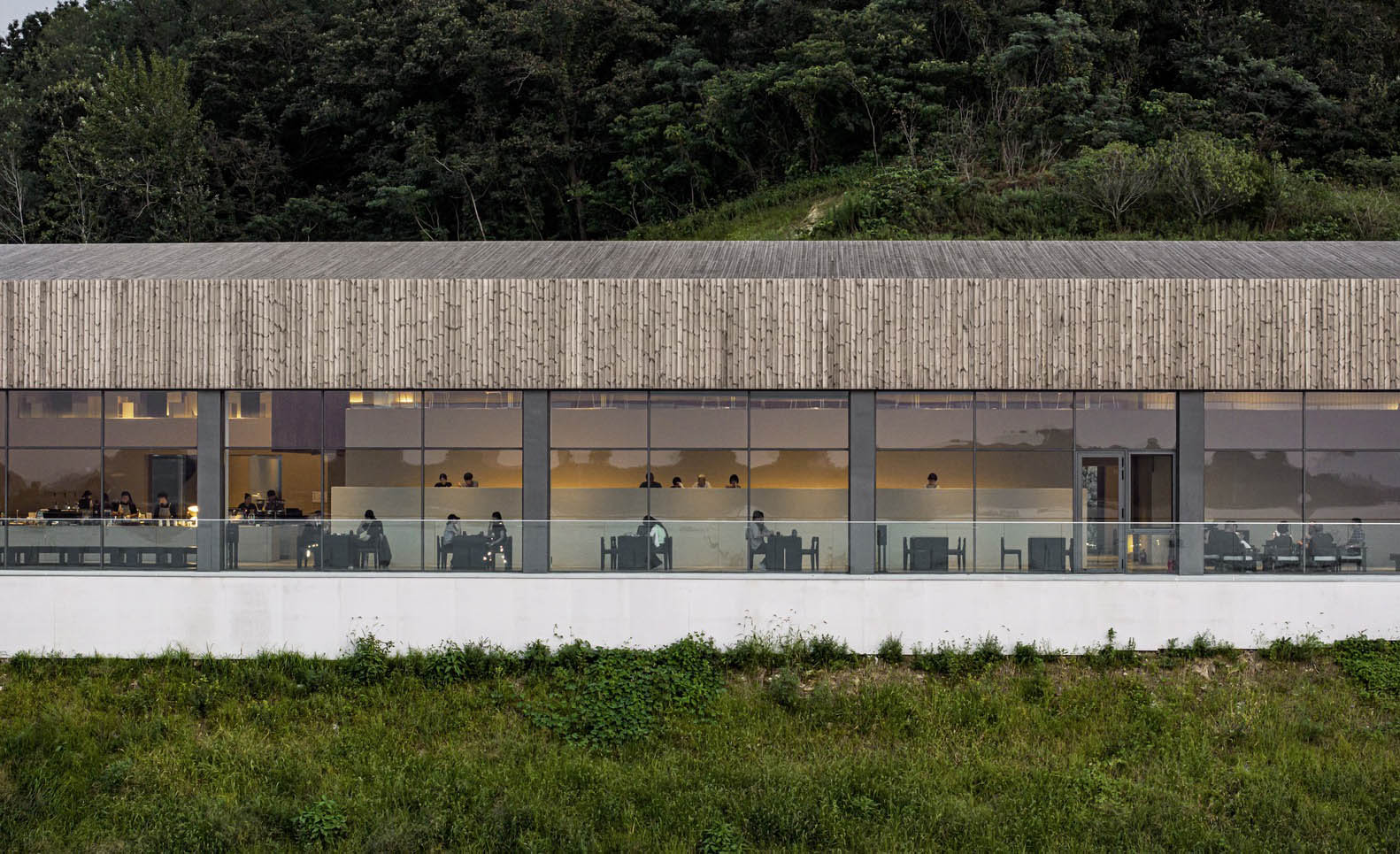 咖啡廳設計,咖啡店設計,咖啡廳設計案例,咖啡廳設計方案,MTT,1490㎡,咖啡廳裝修,韓國,木浦市,SUKSAN Café