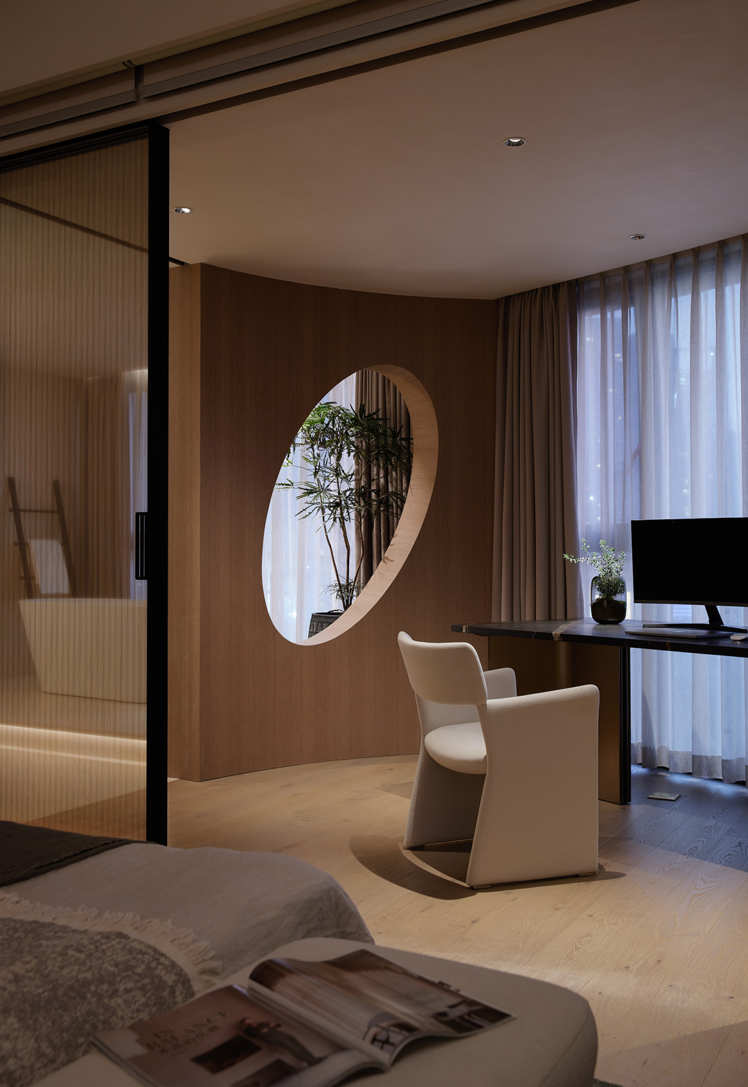 住宅設計,大平層設計,現代風格大平層設計,360㎡大平層設計,360㎡,奶油風住宅,微水泥,奶油風軟裝,大平層設計案例,大平層設計方案,深圳,深圳大平層光影敘境,時光築造空間設計