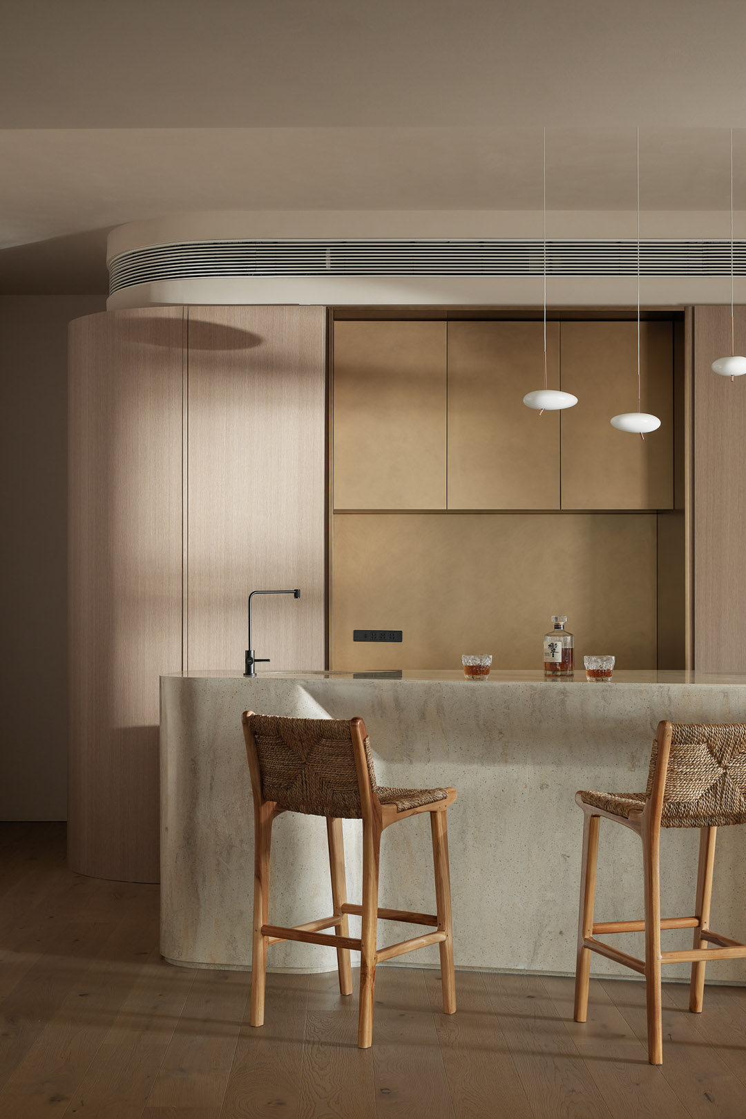 住宅設計,大平層設計,現代風格大平層設計,360㎡大平層設計,360㎡,奶油風住宅,微水泥,奶油風軟裝,大平層設計案例,大平層設計方案,深圳,深圳大平層光影敘境,時光築造空間設計