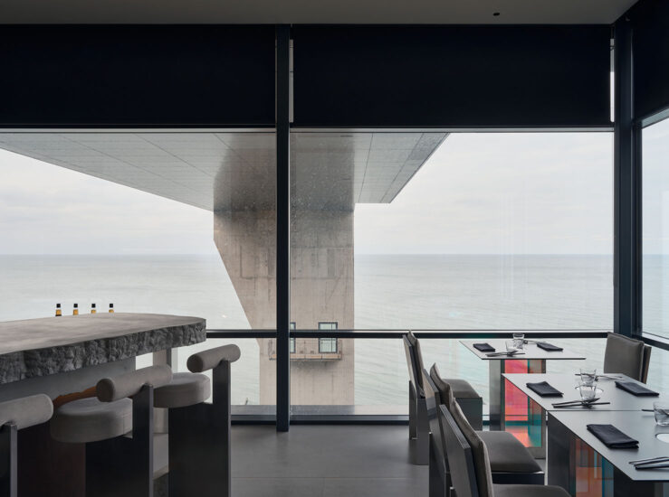 Line Design Studio | 加裏寧格勒東方美食酒吧餐廳