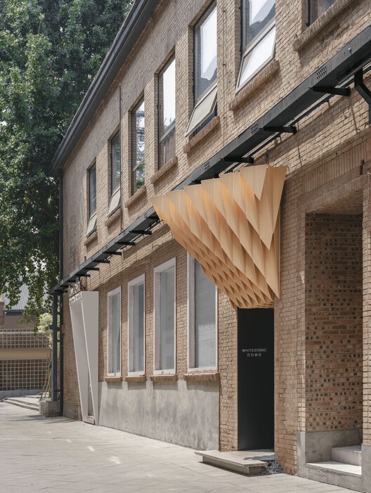 畫廊設計,美術館設計,展覽空間設計,展廳設計,隈研吾,建築改造,北京798白石畫廊,北京,隈研吾,隈研吾建築設計事務所