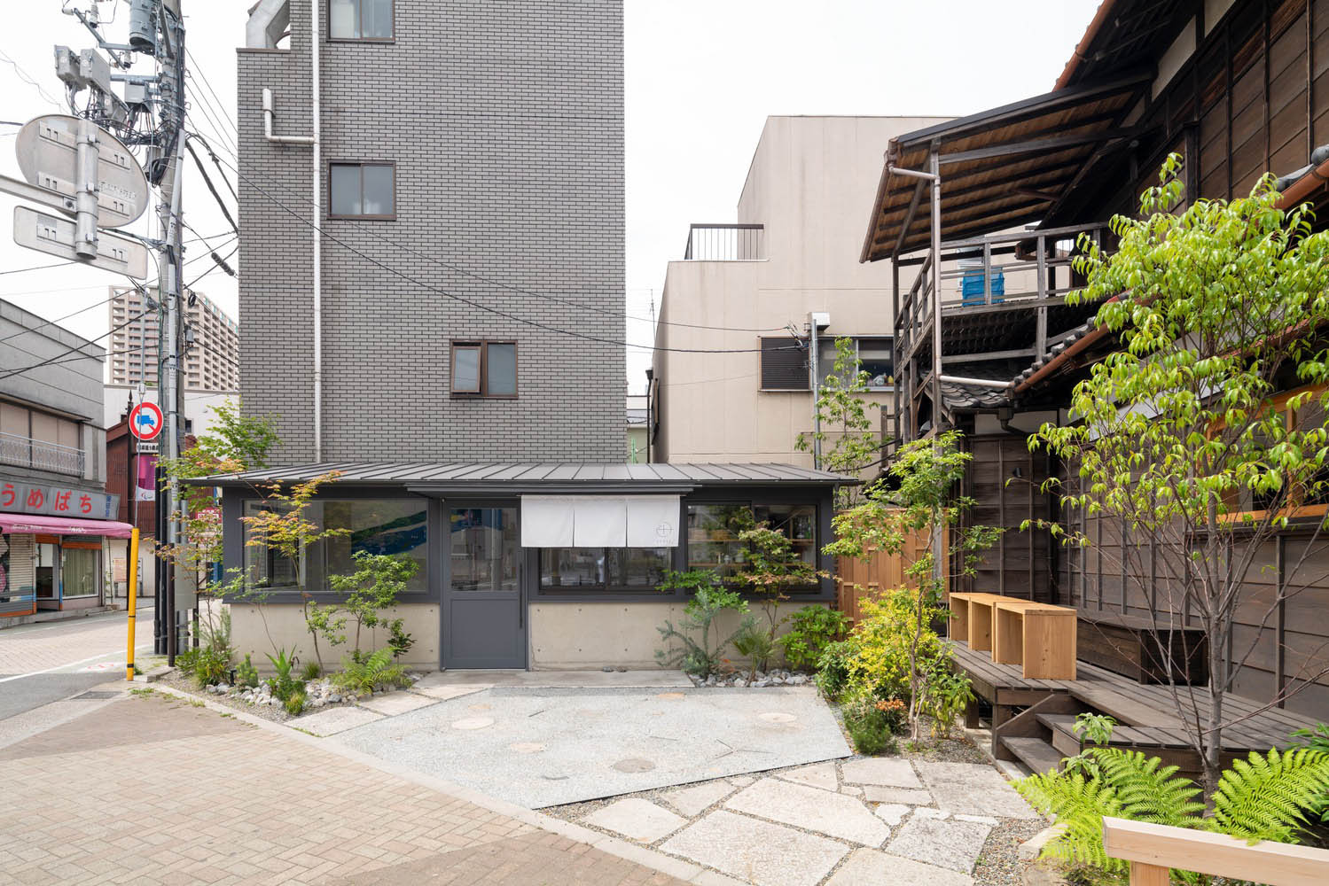 日料店設計方案,日料餐廳裝修,休閑餐廳設計,Buttondesign,餐廳設計,日式餐廳,日式料理,板垣日料餐廳,日本,Washoku Itagaki Restaurant