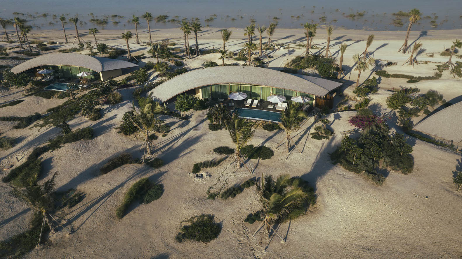 設計酒店,酒店設計,度假酒店設計,酒店設計案例,隈研吾建築事務所,沙特,Ummahat 9-3 酒店,酒店餐廳,酒店咖啡廳