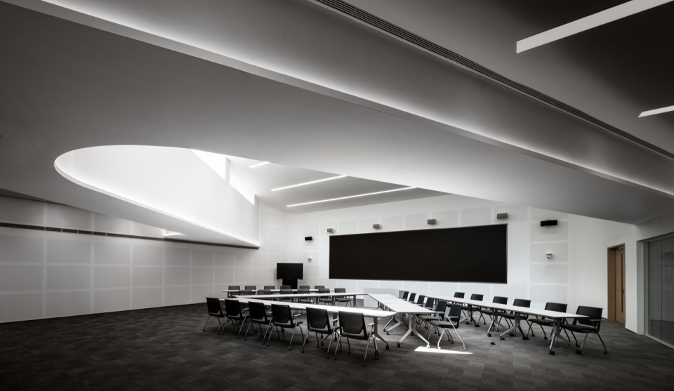 商學院設計,教學樓設計,教學樓建築設計,校園設計,建築設計,中歐國際工商學院深圳校區,深圳,太穀設計