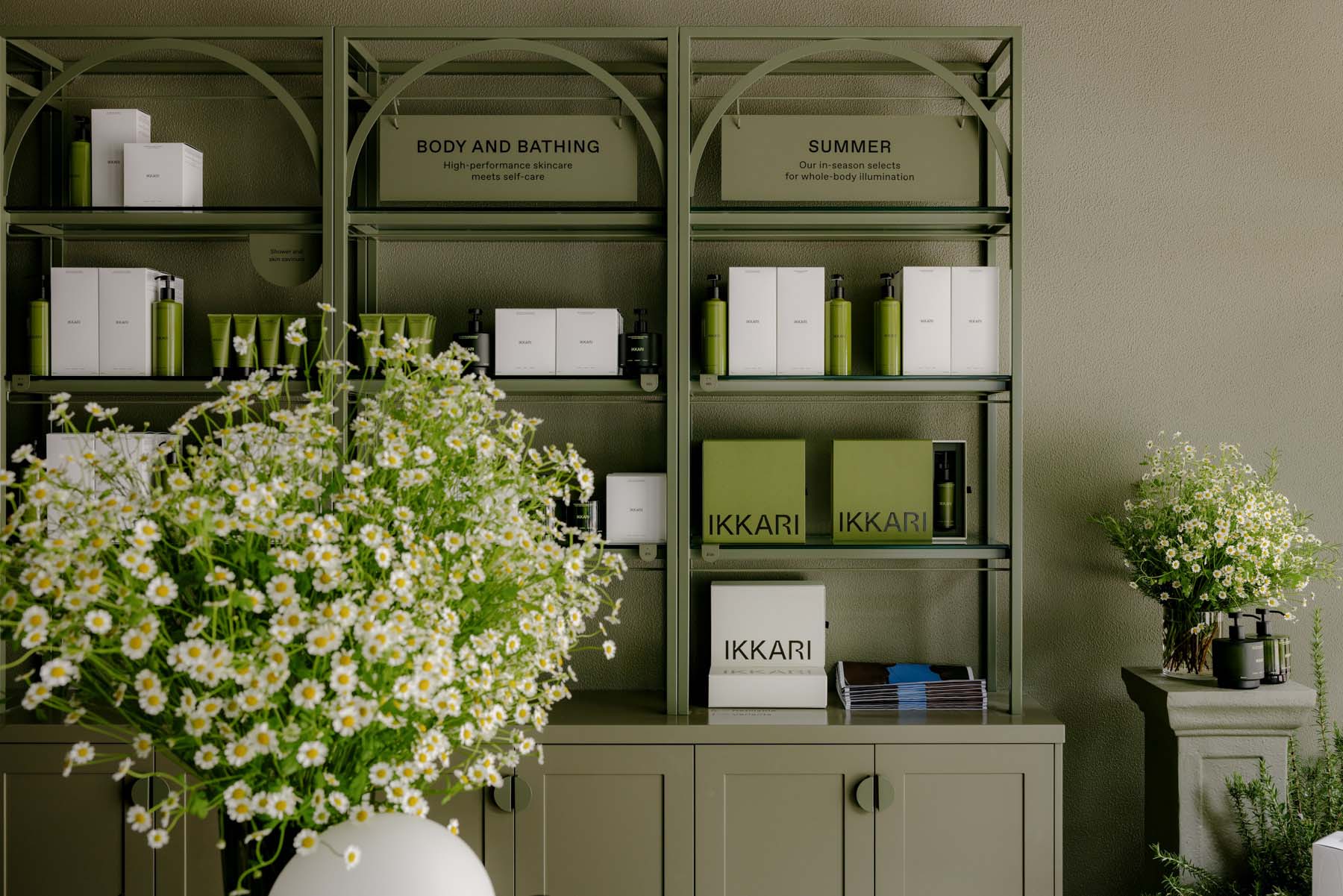 Aje,IKKARI,零售店設計,護膚品零售店,零售店設計方案,零售店設計案例,美容&健康品牌I,旗艦店設計,店鋪設計,澳大利亞,莫斯曼