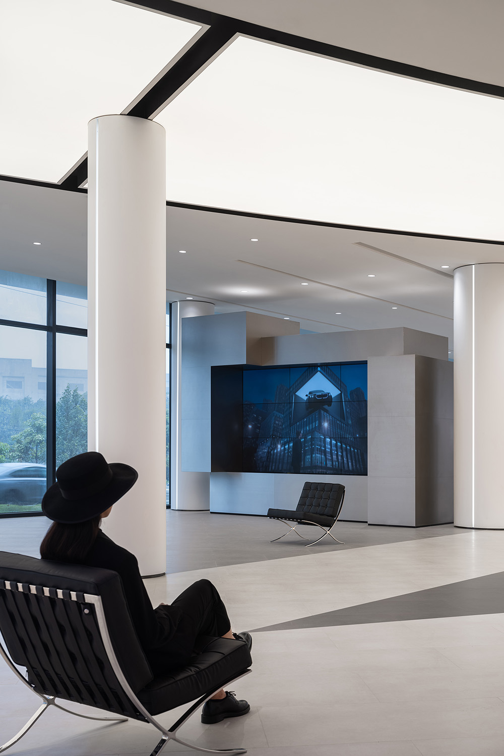 展廳設計,汽車展廳設計,寶馬汽車展廳,體驗店設計,汽車體驗店設計,汽車銷售店設計,汽車4s店設計,展廳設計案例,展廳設計方案,BMW佛山寶馬寶創綠星燈塔項目,佛山,ARCHIHOPE朱海博建築設計事務所