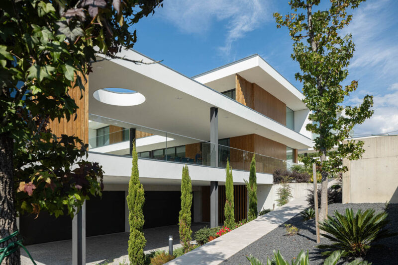 Atelier d’Arquitectura Lopes da Costa | 葡萄牙開放式泳池景觀別墅