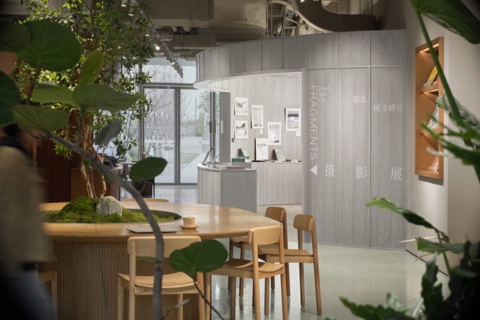 零售店設計,產品集合零售店設計,集合店設計,商店設計,零售店設計案例,零售店設計方案,杭州“大屋頂SPACE&銀鹽”集合空間,杭州,B.L.U.E.建築設計事務所,青山周平