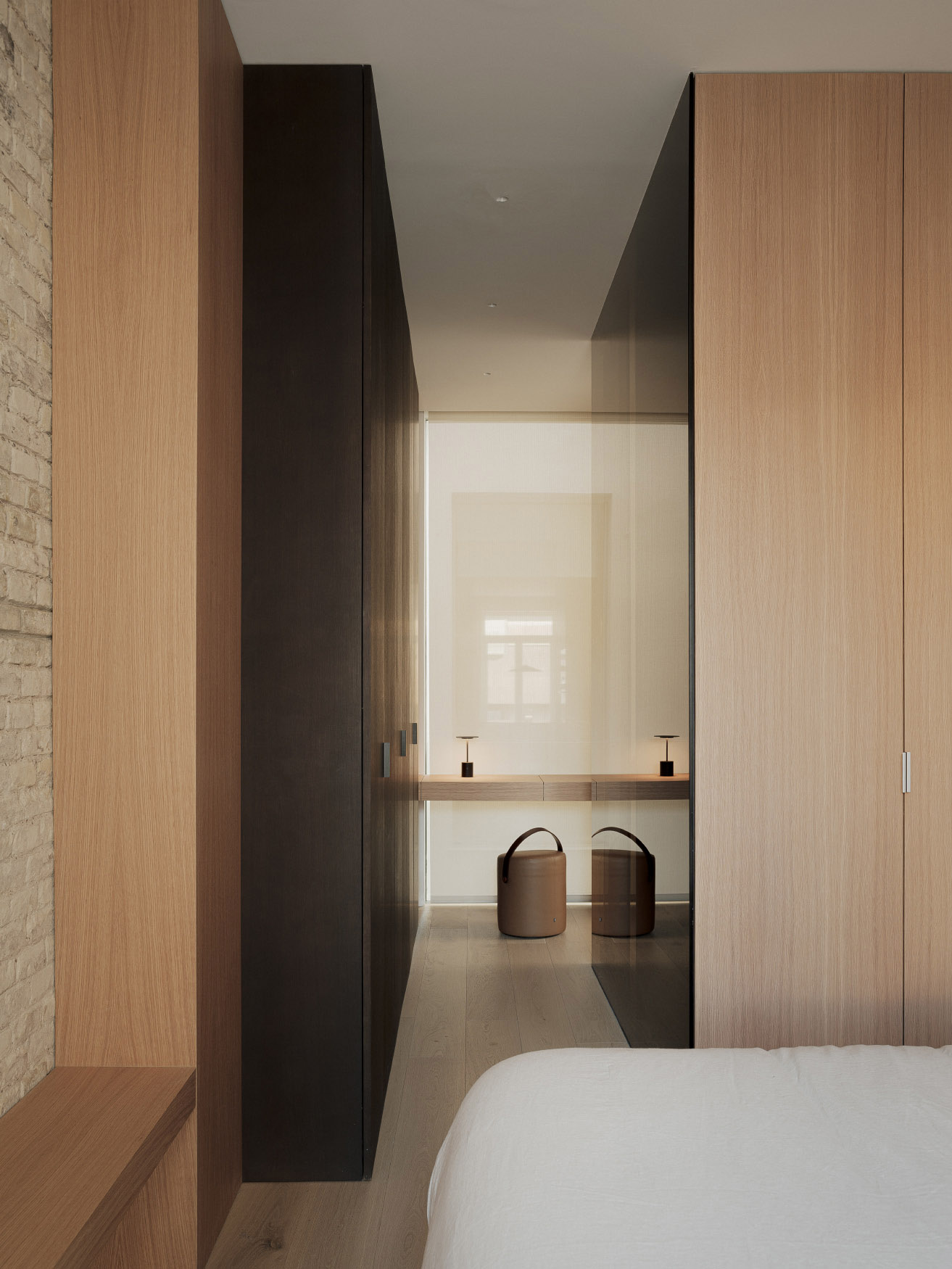 NOS Arquitectura,住宅設計,極簡主義,西班牙,住宅設計案例,巴倫西亞,極簡風格,原木色