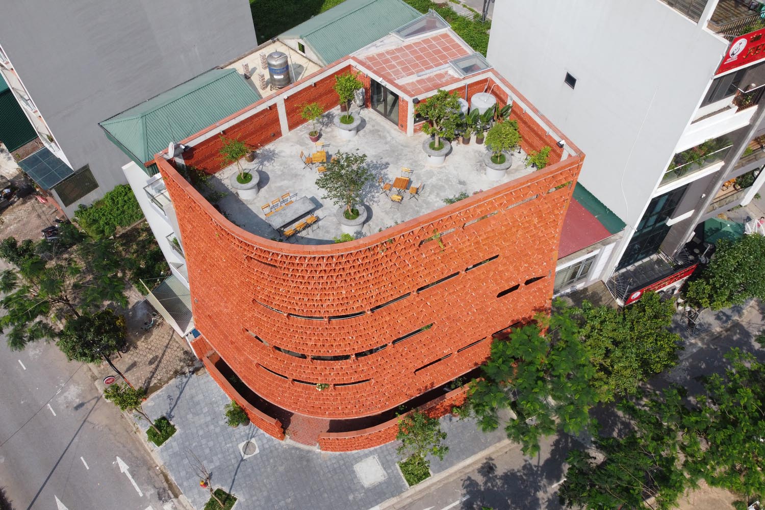 H&P Architects,咖啡廳設計案例,咖啡店設計,越南,展廳設計,510㎡,Ngói Space,咖啡廳設計方案