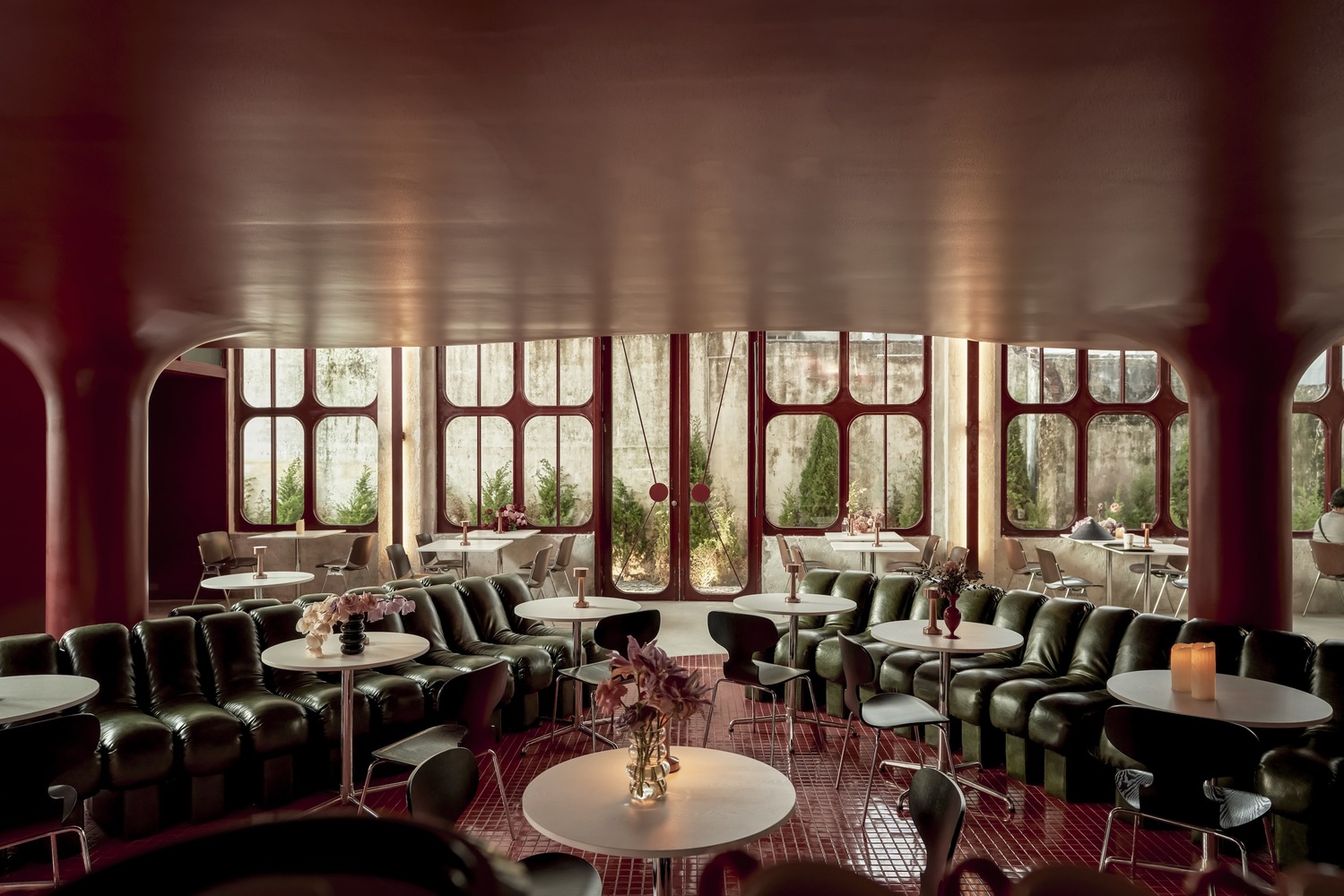 Reden Cafe & Bistro,越南,1.61 DESIGIN_WORKSHOP,600㎡,咖啡廳設計方案,咖啡店設計案例,咖啡廳設計,小酒館,酒吧設計