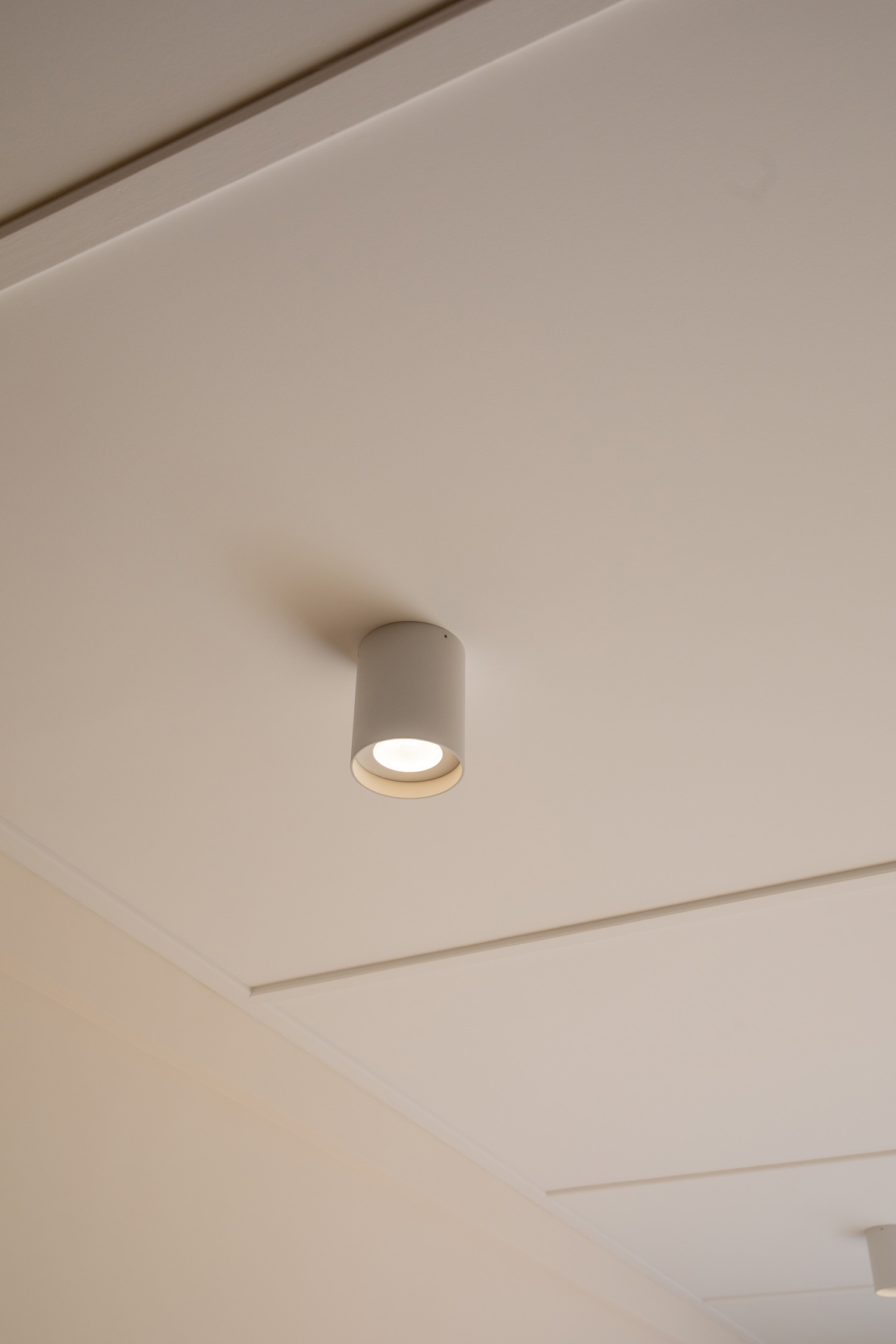 Studio Cent Soixante,公寓設計,法國,100㎡,公寓設計案例,公寓設計方案,極簡風格,極簡主義