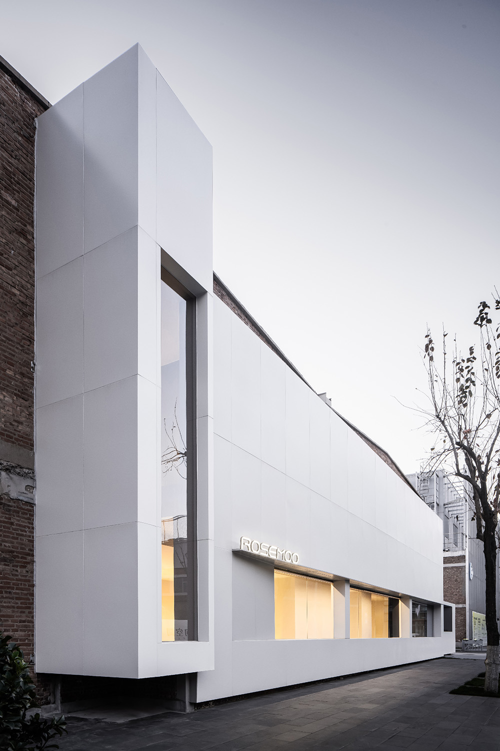 辦公室設計,廠房改造辦公室,辦公展廳設計,辦公室設計案例,企業展廳設計,建築改造,建築重生活力煥新—ROSEMOO北京總部辦公室,北京,CUN寸DESIGN/崔樹