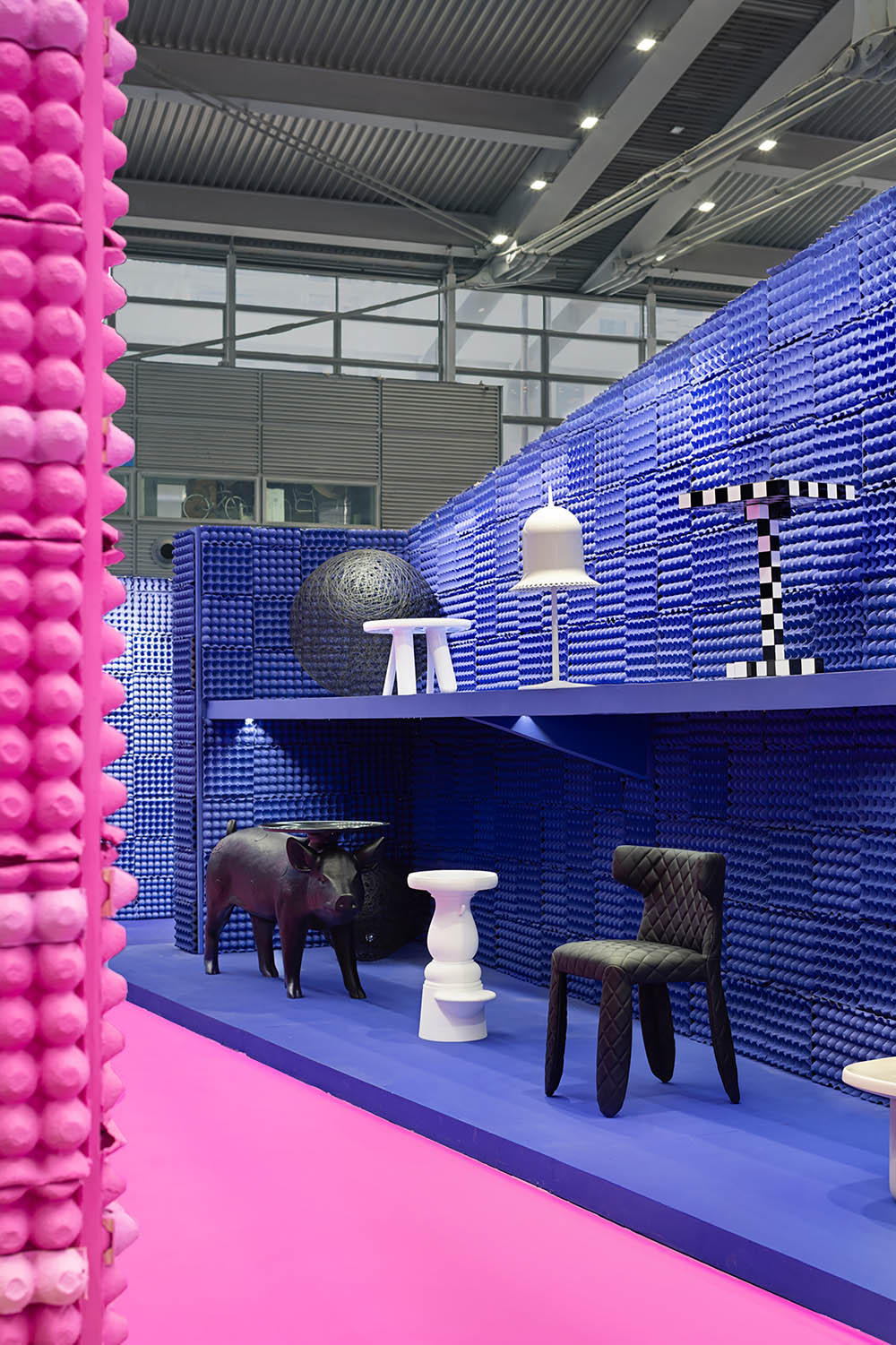 展廳設計,家具展廳設計,展廳裝修,深圳設計周,展廳設計案例,展廳設計方案,異開設計攜手FRAME打造“Show”主題展廳,深圳,Moooi,CASA BRAVA 意美家,瑞士LAUFEN,異開設計,泡泡藝廊