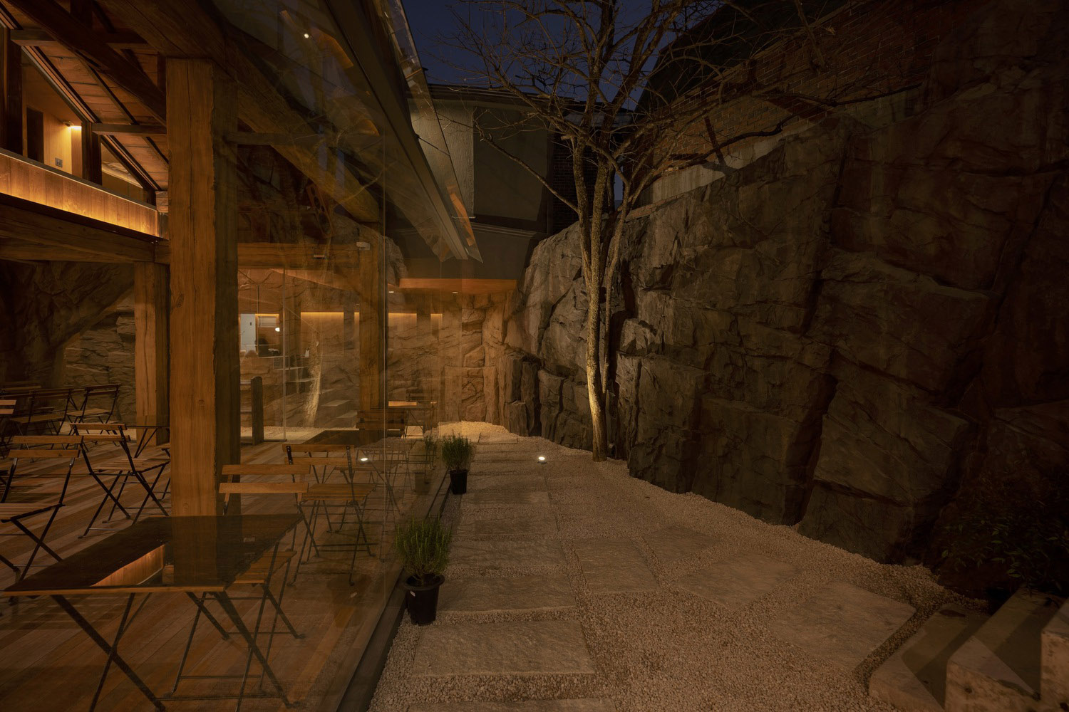 酒吧設計方案,酒吧設計,酒吧設計案例,酒吧裝修,現代風格酒吧設計,Undept 咖啡廳&酒吧,韓國,首爾,Studio ELTM,250㎡