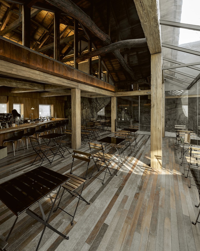 酒吧設計方案,酒吧設計,酒吧設計案例,酒吧裝修,現代風格酒吧設計,Undept 咖啡廳&酒吧,韓國,首爾,Studio ELTM,250㎡