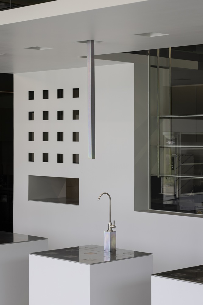 SUBTEXT,咖啡廳設計案例,咖啡店設計,韓國,VEGESCAPE Cafe,240㎡,極簡風格咖啡廳,咖啡廳設計方案