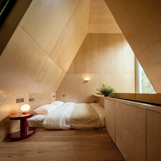 EERI 建築設計工作室 | 瀏陽金坑村雲躲躲·煙花小屋