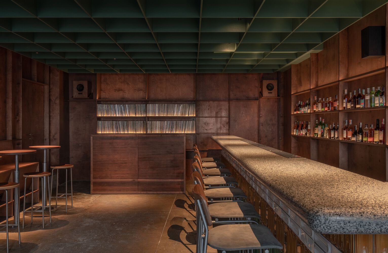 酒吧設計方案,酒吧設計,酒吧設計案例,酒吧裝修,現代風格酒吧設計,Mirzoyan Studio,基輔,Bursa酒吧,55㎡