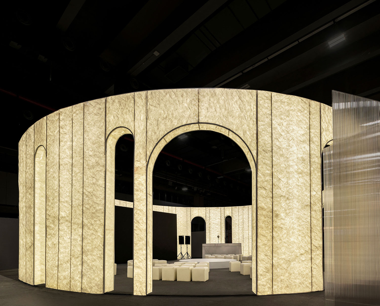 展會展廳設計,展會展覽空間設計,展廳設計,靈光永不消逝-廣州國際照明展覽會設計美學空間,廣州國際照明展覽會,廣州,燈光照明展廳設計