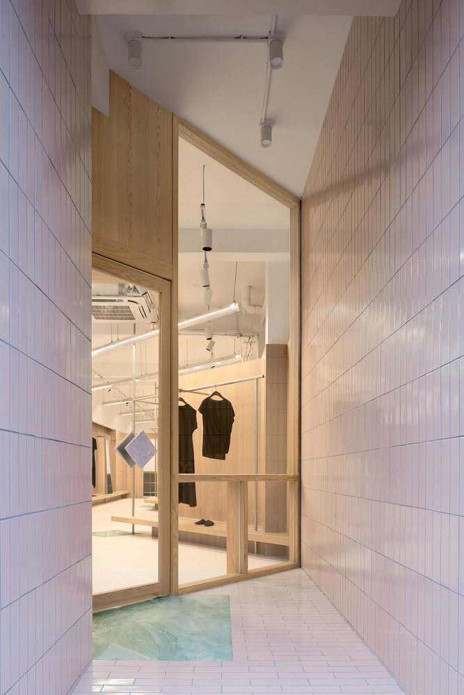 隹禾設計工作室,服裝店設計,零售店設計,服裝店設計方案,服裝店設計案例,女裝店,ming yuan女裝零售店,70㎡,鄭州,隹禾設計