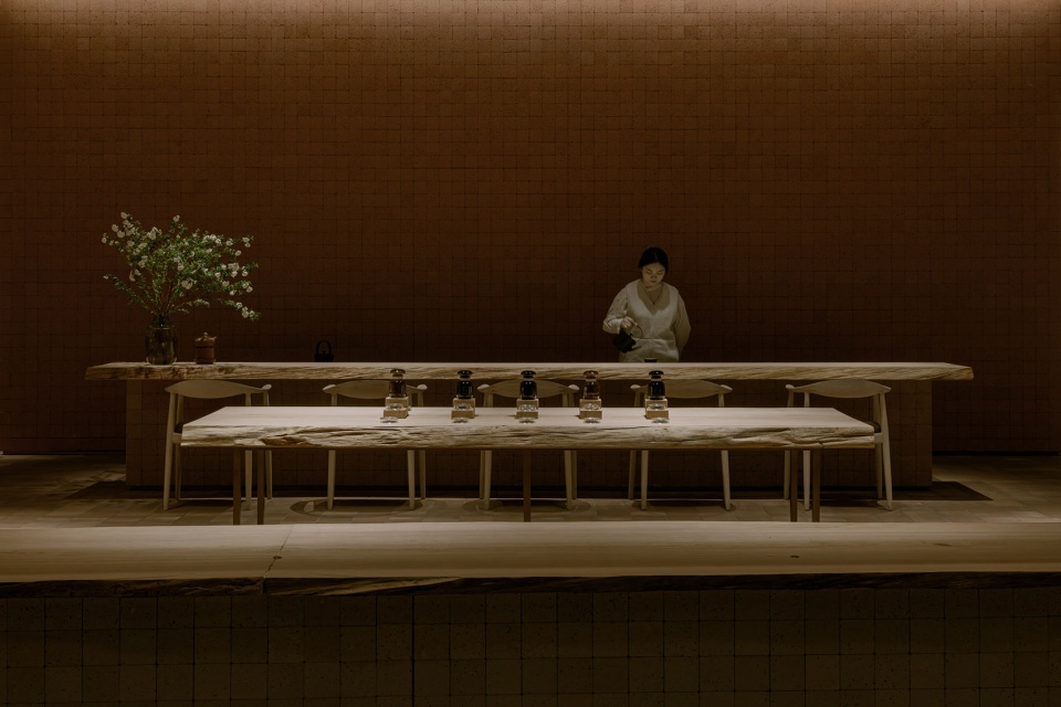 茶室設計,茶室設計案例,茶室設計方案,茶室裝修,茶飲店設計,旗艦店設計,北京théATRE茶聚場山居茶境概念店,北京,小大建築設計事務所