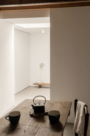 Tuckey Design Studio|65㎡,倫敦侘寂美學閣樓公寓改造