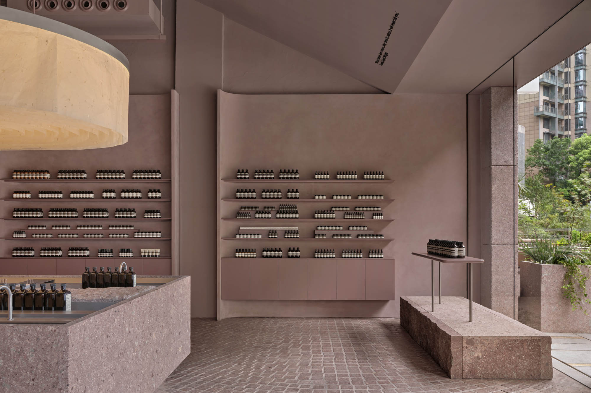 Aesop,零售店設計,護膚品零售店,零售店設計方案,零售店設計案例,杭州,店鋪設計,伊索,杭州萬象城,Aesop伊索店,224㎡,刷刷建築