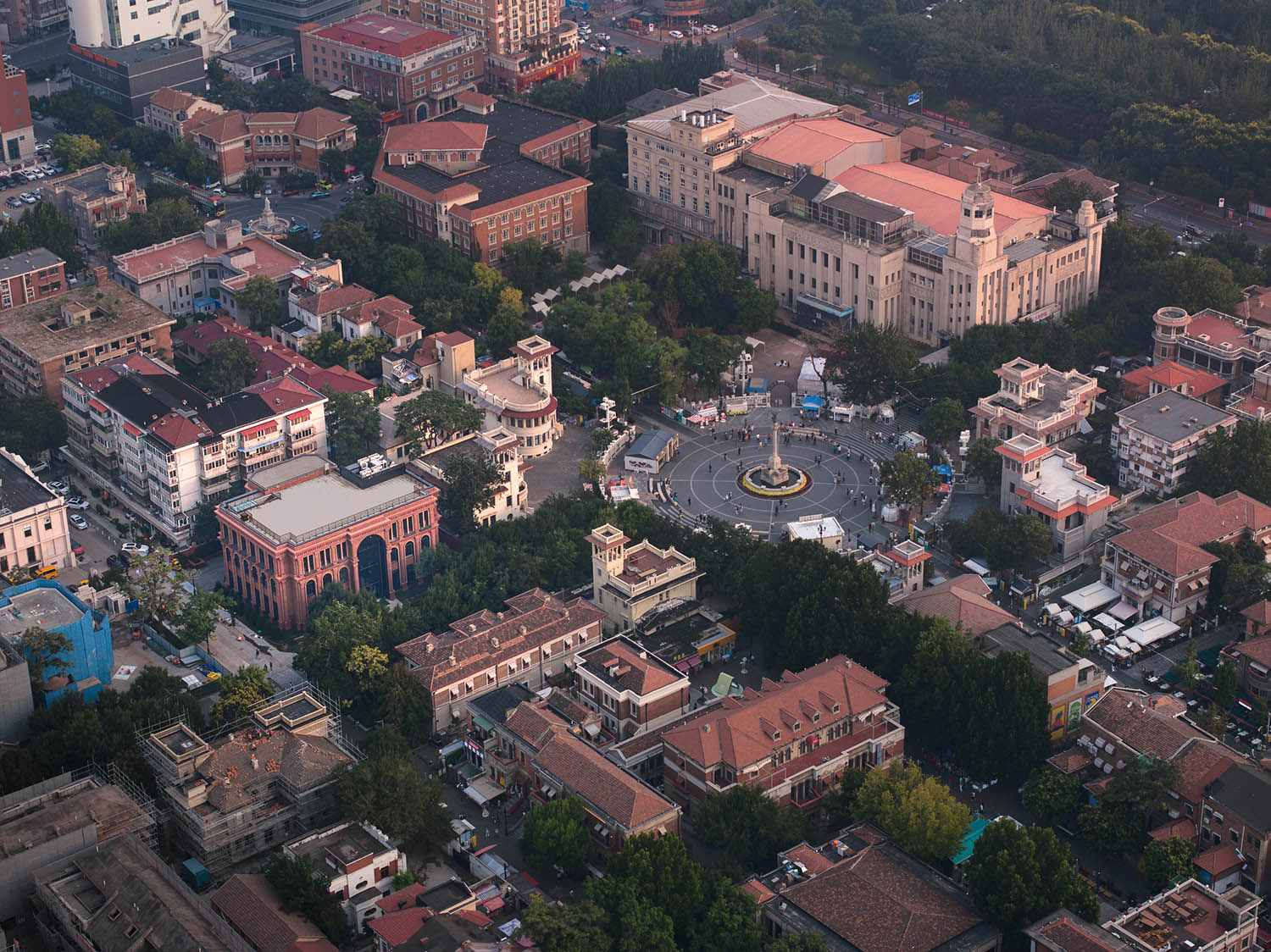 書店設計,創意書店,鍾書閣書店,書店設計案例,書店設計方案,書店裝修,天津鍾書閣,天津,唯想國際,李想
