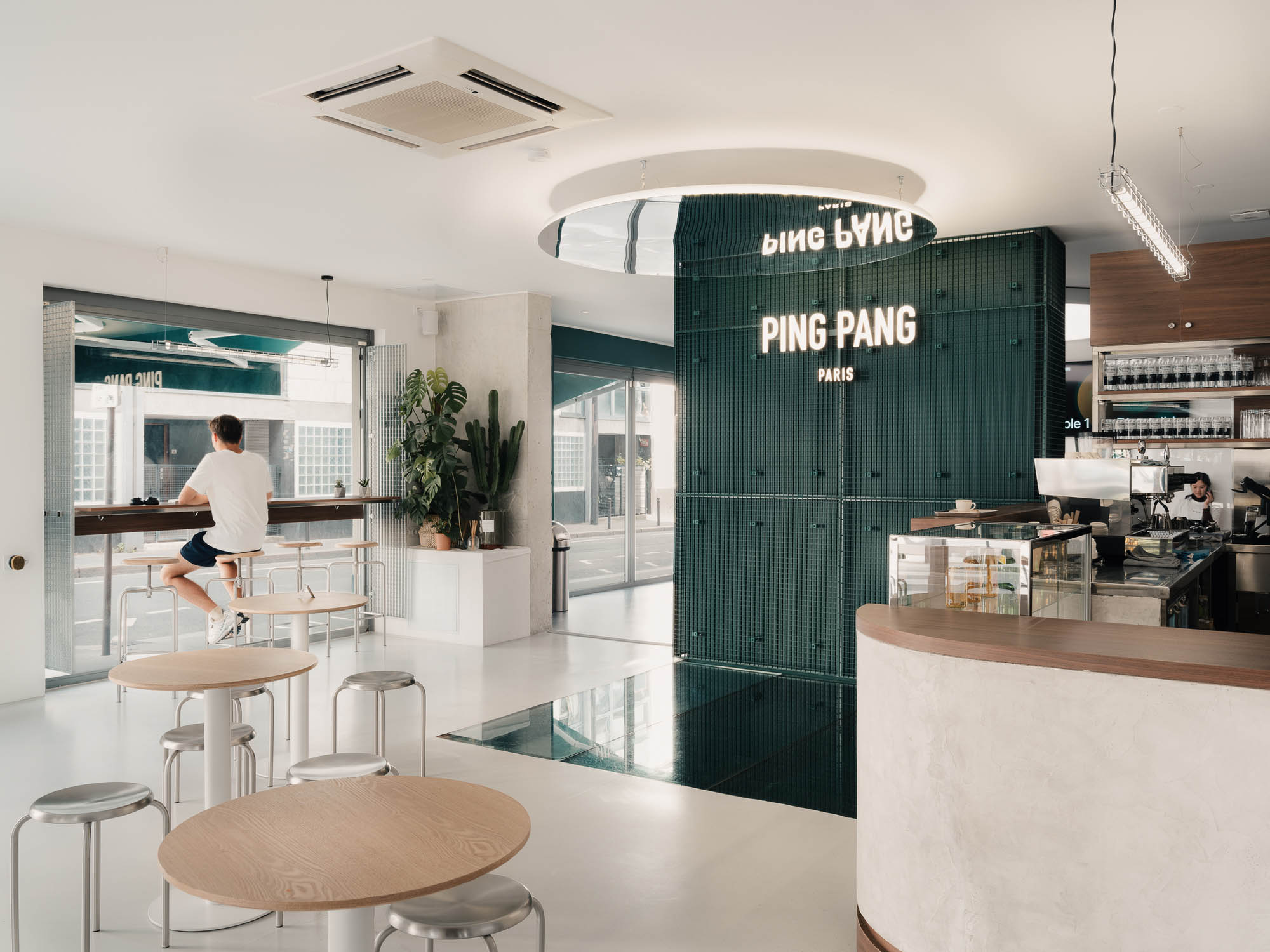 咖啡店設計,A'IDA,小咖啡店設計,創意咖啡店,咖啡店設計案例,咖啡店設計方案,乒乓球館,Ping Pang Sports Space,法國,巴黎,乒乓球館+咖啡廳