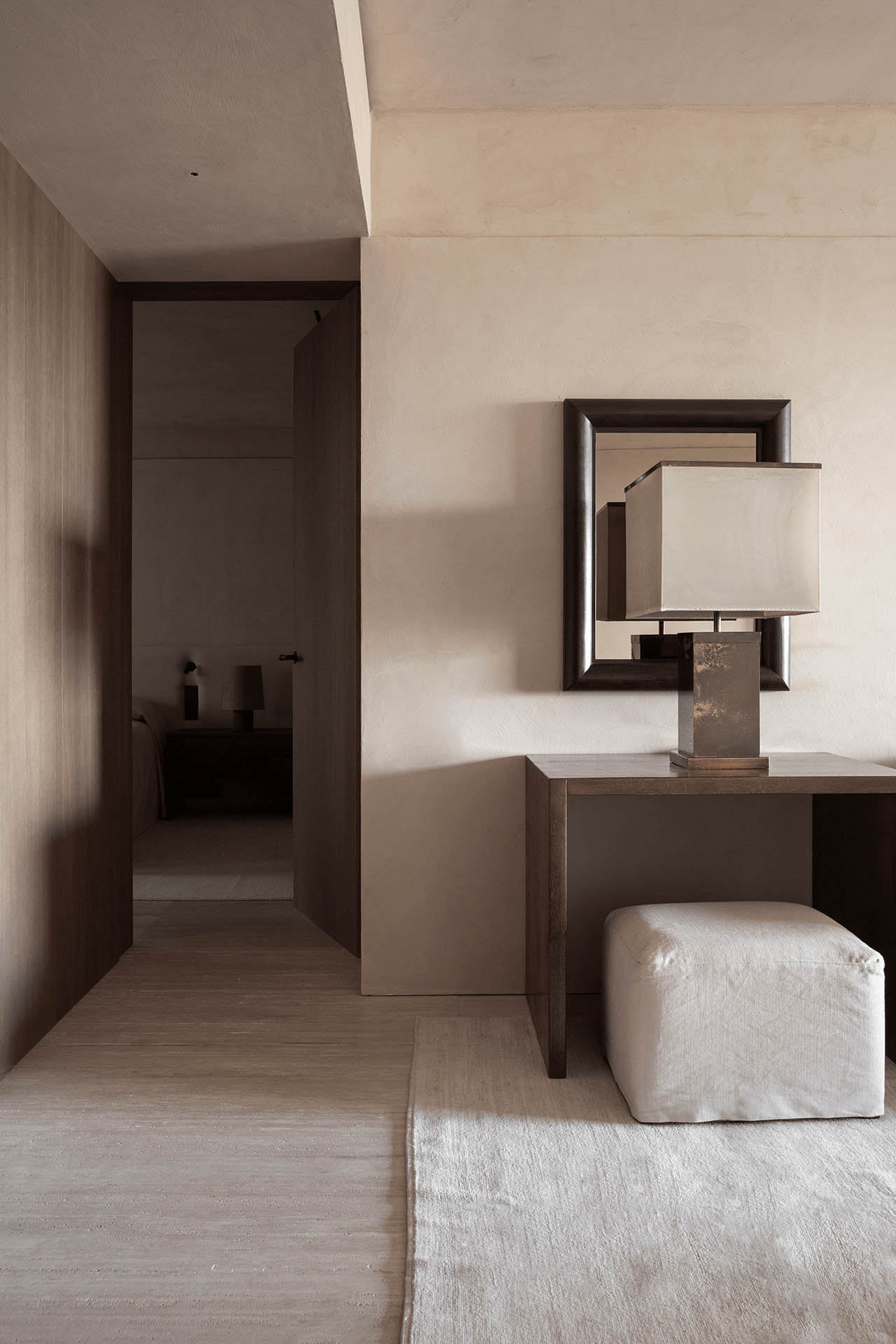 OOAA Architecture,住宅設計,住宅設計案例,大平層設計方案,西班牙,馬德裏,極簡風格,侘寂,極簡主義,Wabi-sabi