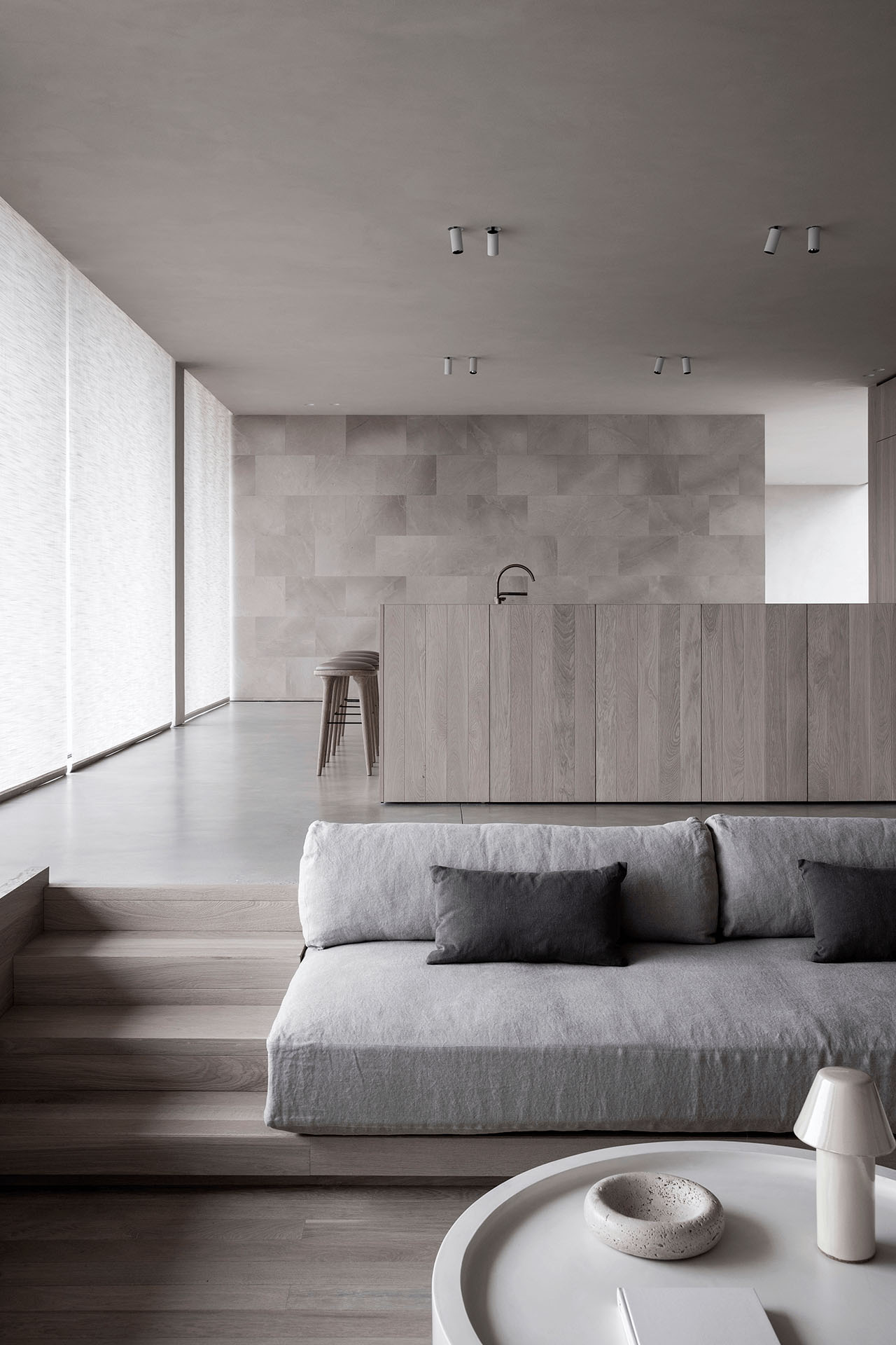 OOAA Architecture,住宅設計,住宅設計案例,大平層設計方案,美國,紐約長島,極簡風格,侘寂,極簡主義,Wabi-sabi