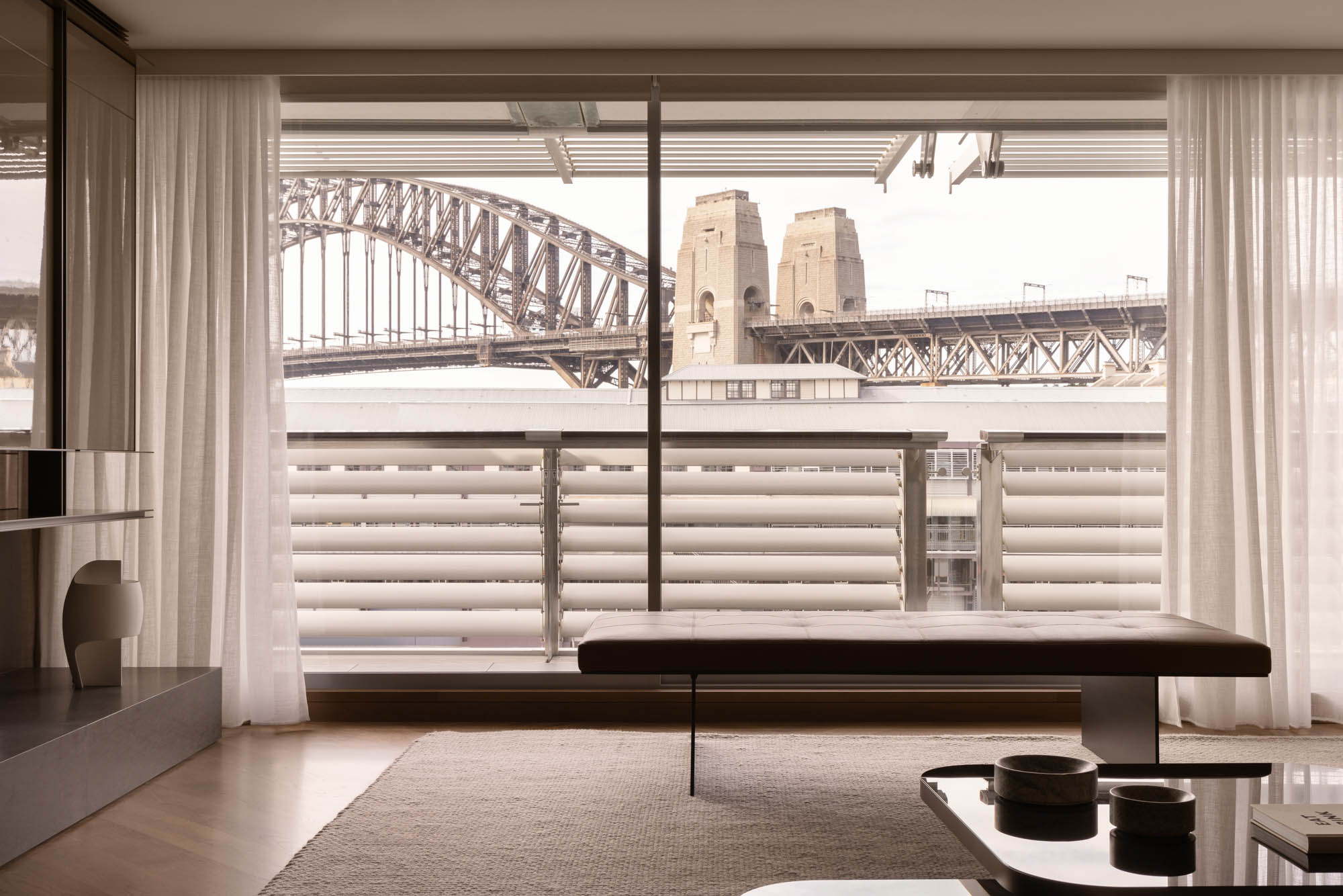 PAREDES DESIGN OFFICE,住宅設計,公寓設計案例,大平層設計方案,大平層設計,澳大利亞,悉尼,原木色