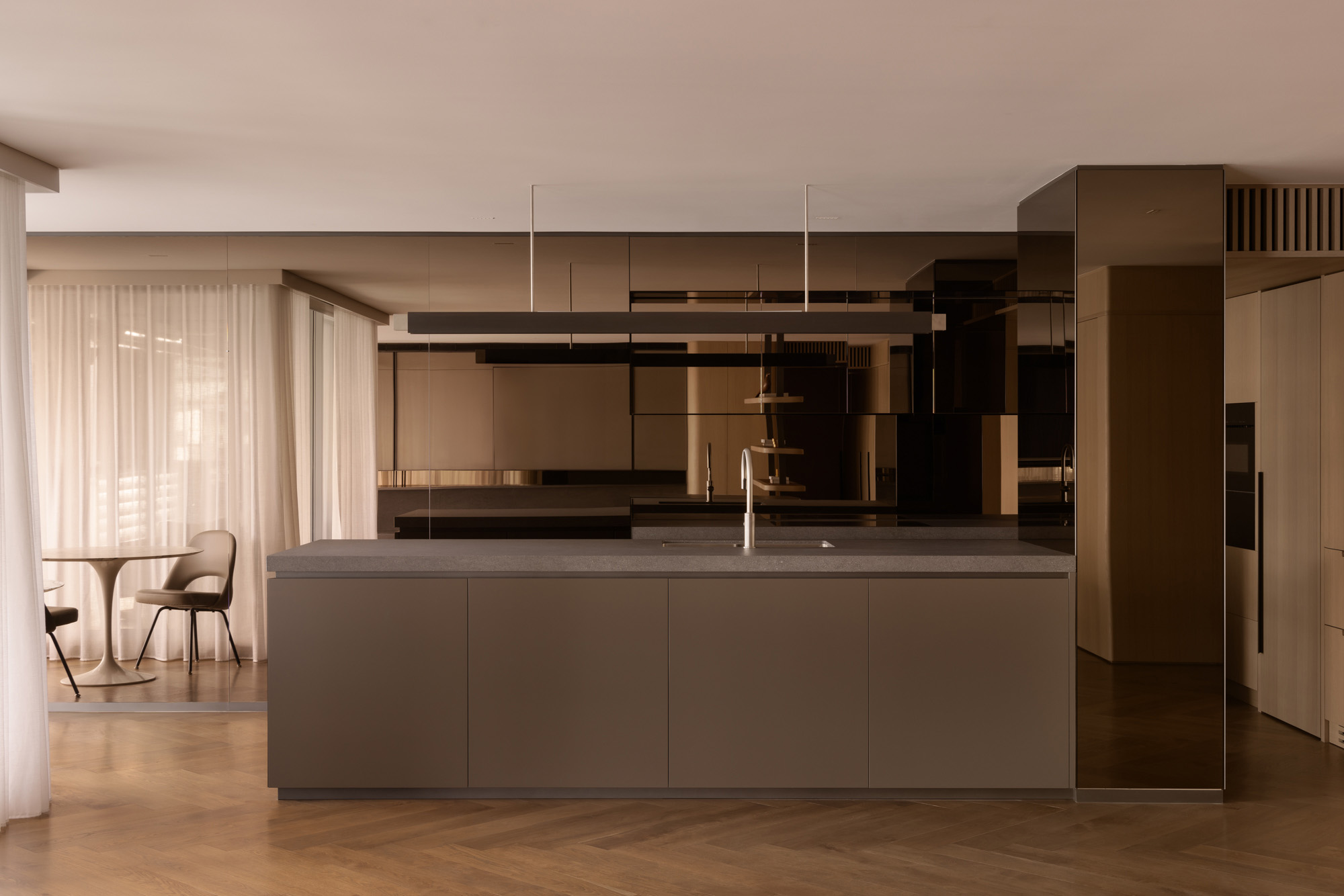 PAREDES DESIGN OFFICE,住宅設計,公寓設計案例,大平層設計方案,大平層設計,澳大利亞,悉尼,原木色