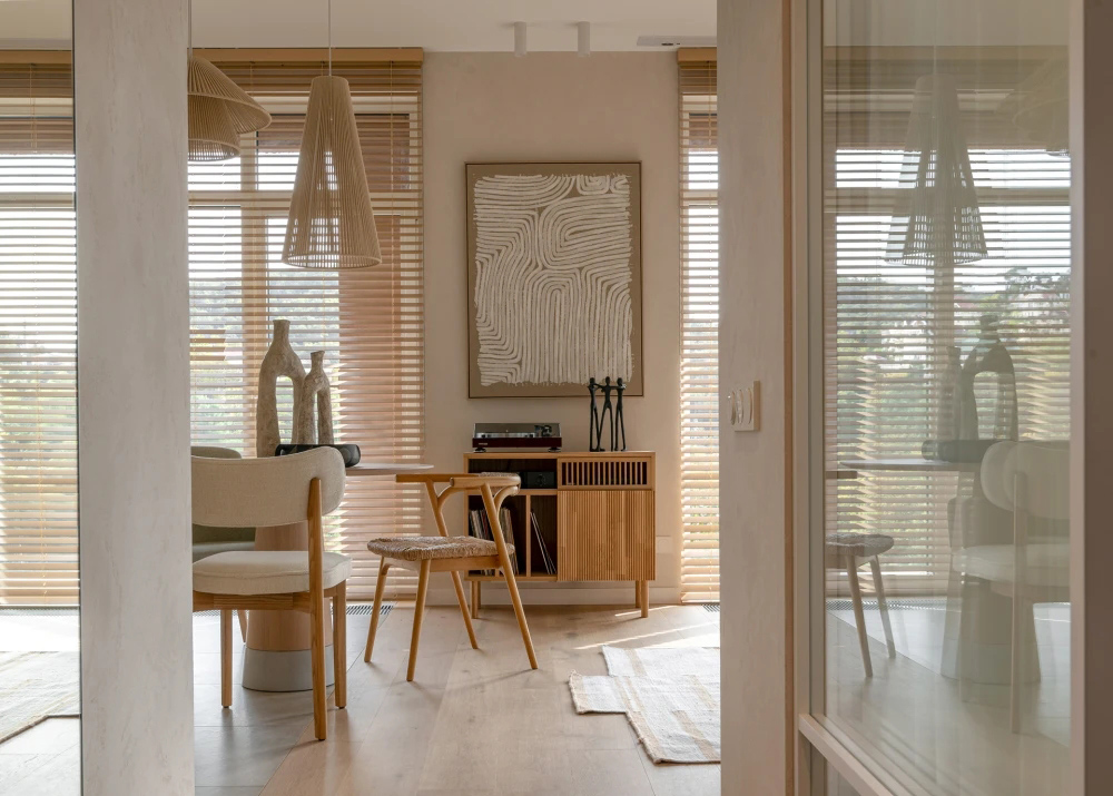 Nikita Kozlov,住宅設計,公寓設計案例,公寓設計方案,索契,原木色,度假風公寓