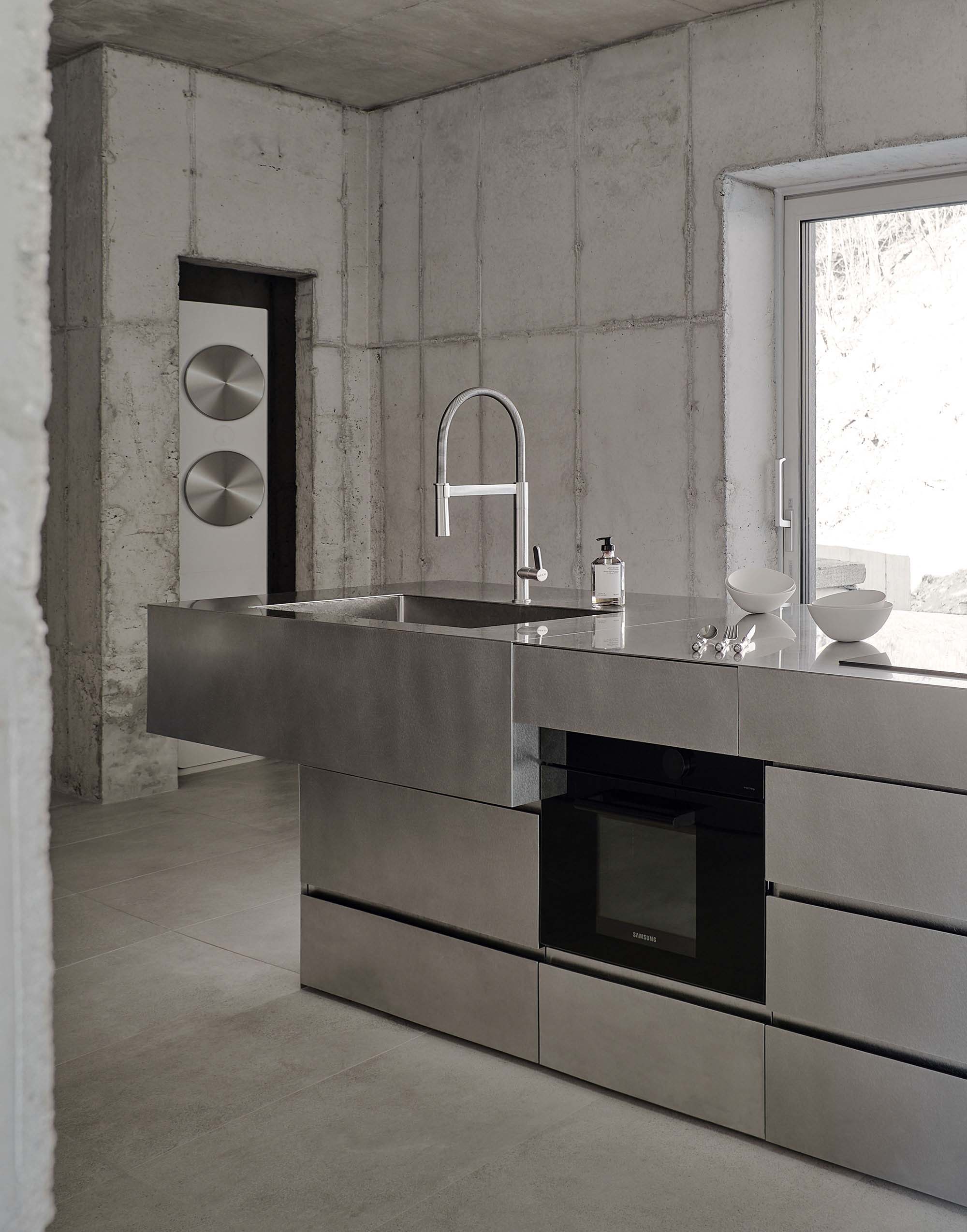 展廳設計,MMK,BY ARCHITECTURE,展廳設計案例,展廳設計方案,韓國,首爾,廚房家具定製品牌,極簡風格展廳