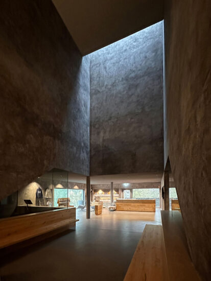 Christoph Hesse Architects | 德國Lake Edersee遊客中心-Stones Water Light