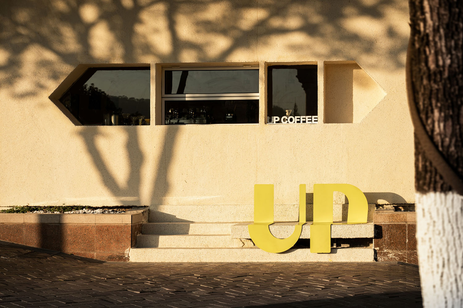 咖啡店設計,街邊咖啡店設計,小咖啡店設計,創意咖啡店,咖啡店設計案例,咖啡店設計方案,咖啡店改造,福建福清UP COFFEE,福建福清,廿上設計事務所