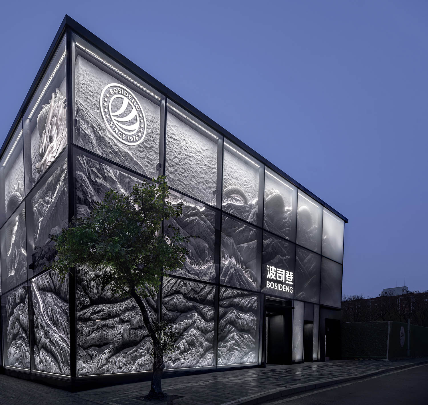 旗艦店設計,服裝店設計,零售店設計,戶外服裝零售店,服裝店設計案例,服裝店設計方案,創意零售店設計,主題零售店設計,波司登北京三裏屯旗艦店:探索極限觸及巔峰,北京,39THIRTYNINE