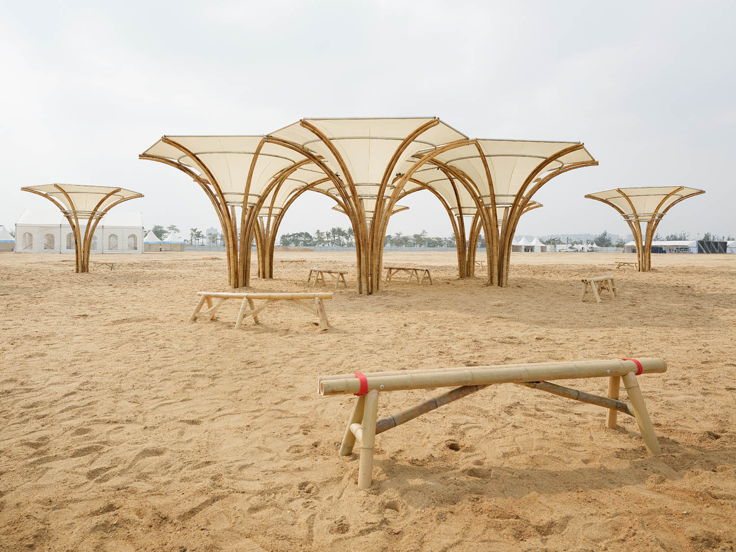 裝置設計,藝術裝置,公共空間裝置設計,互動裝置,城市遊牧美術館-漓島音樂節模塊化藝術市集,海南澄邁海濱,Also Architects