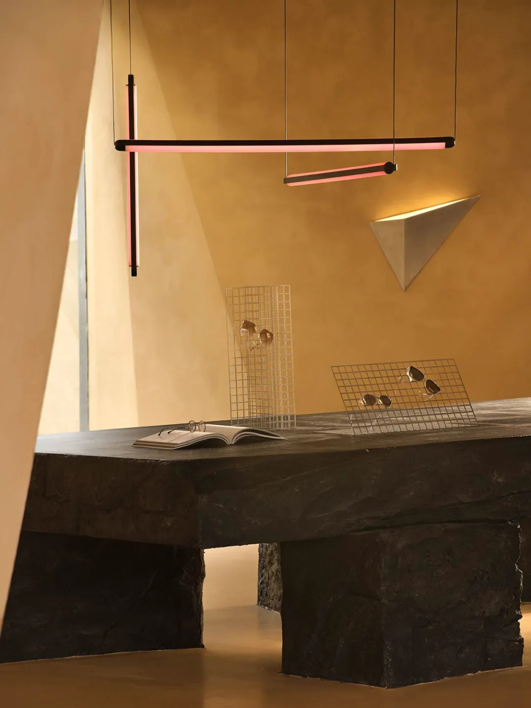 眼鏡藝術展廳,展廳設計,展廳設計案例,展廳設計方案,企業展廳設計,溫州方氏眼鏡·幾何光場,溫州,美栽堂-築造社