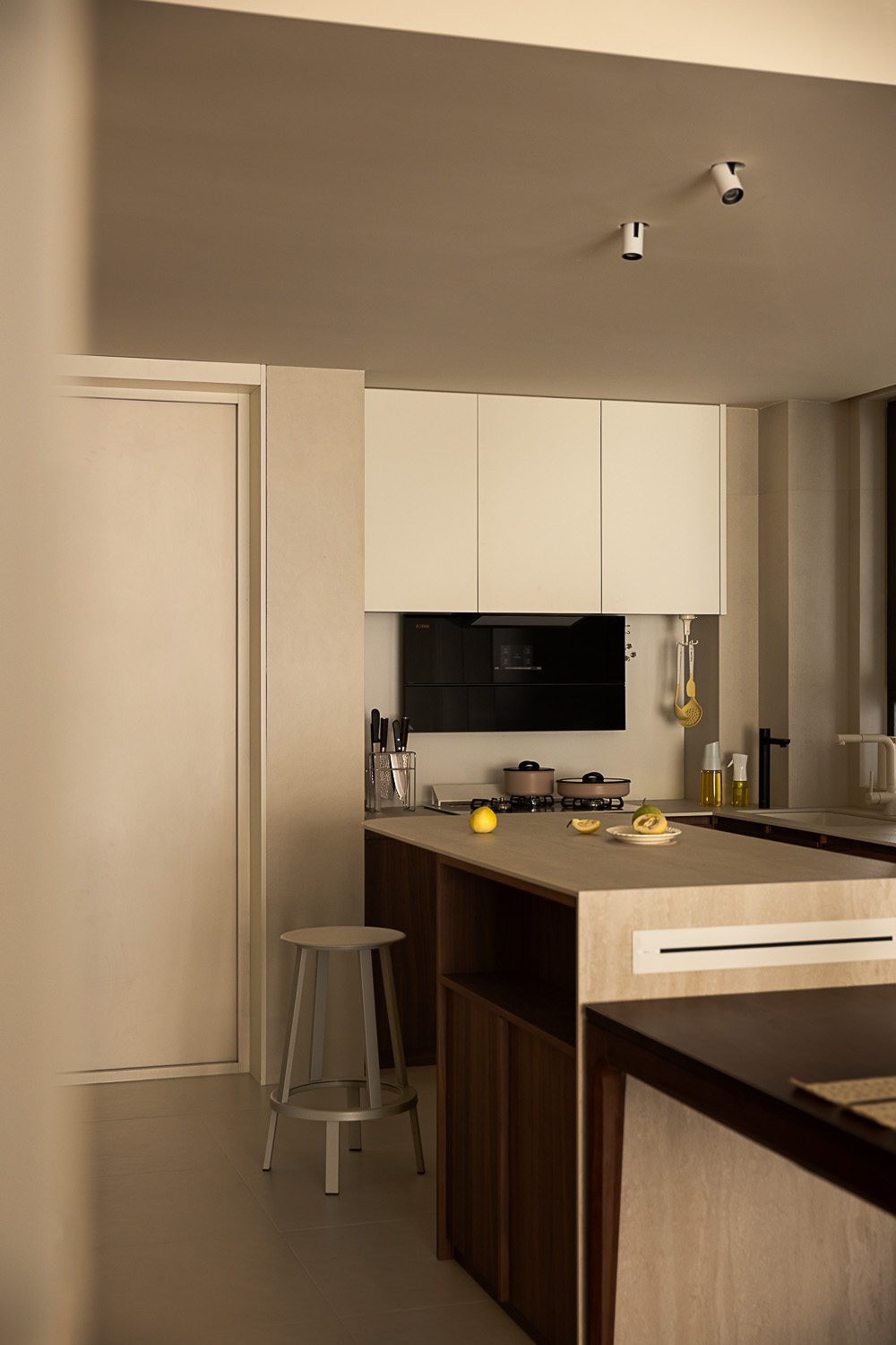 100㎡住宅設計,100㎡,住宅設計案例,家裝設計,複古風住宅,精裝房改造,現代風格家裝設計,公寓設計,住宅設計案例,住宅設計方案,上海,複古與自然的碰撞-用細節編織生活的溫度,示覺設計