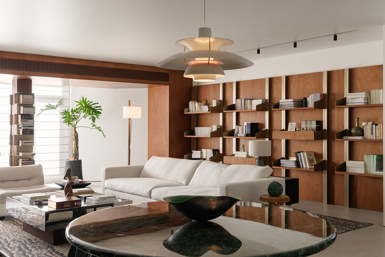 住宅設計,大平層設計,公寓改造,舊房翻新,現代風格大平層設計,216㎡大平層設計,216㎡,複古風住宅,大平層設計案例,大平層設計方案,上海,上海90年代大平層改造,木卡建築設計